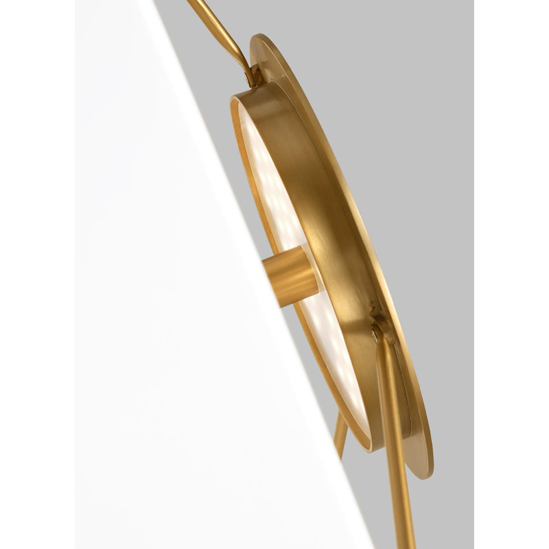 Ultra Tripod Floor Lamp