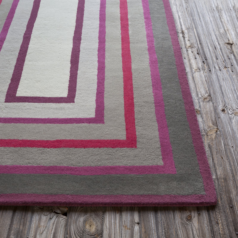 Tapis moderne en laine touffeté à la main gris, rose, mauve et rouge Borset Authentic, 5 pi x 7 pi 6 po
