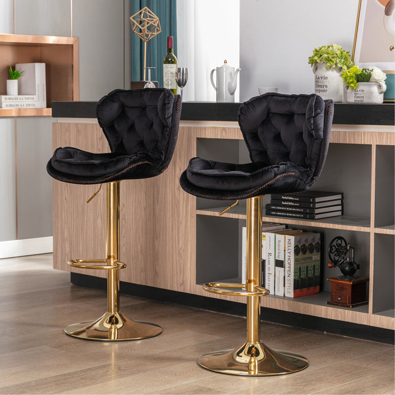 Ensemble de 2 tabourets de bar, avec repose-pieds chromé et base pivotante à hauteur réglable en velours + tabouret de bar simple Golden Leg