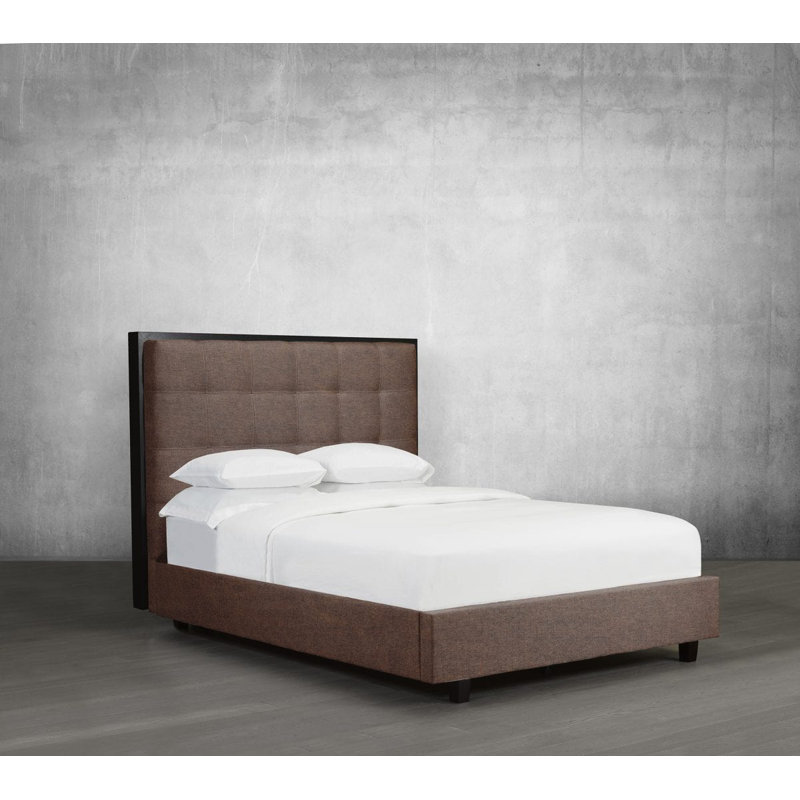 Lit plateforme en tissu d’ameublement touffeté Stockwell, Grand, Similicuir - caramel