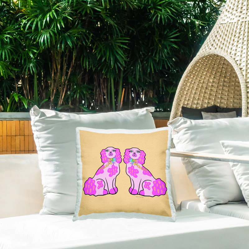Coussin d'extérieur imprimé Vivid Posh Poodles par Katie Conley