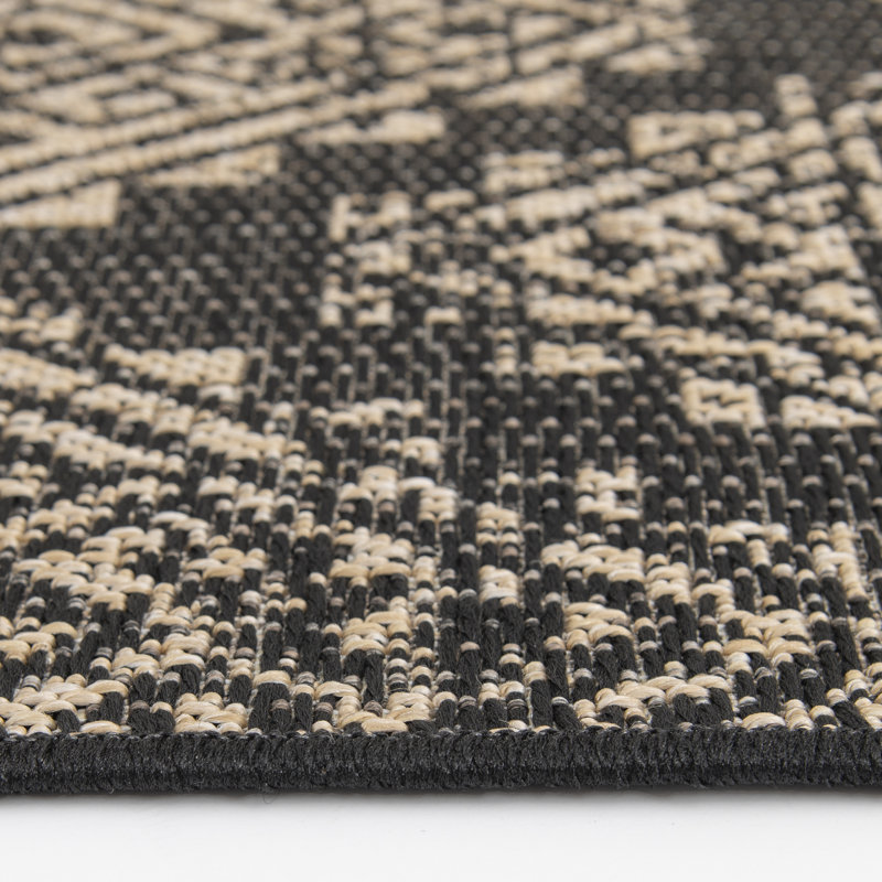 Union Rustic Makeitha Abenaki Black/Beige Global Indoor/Outdoor Polypropylene Area Rug, Rectangle 7'10"  x 9'10"