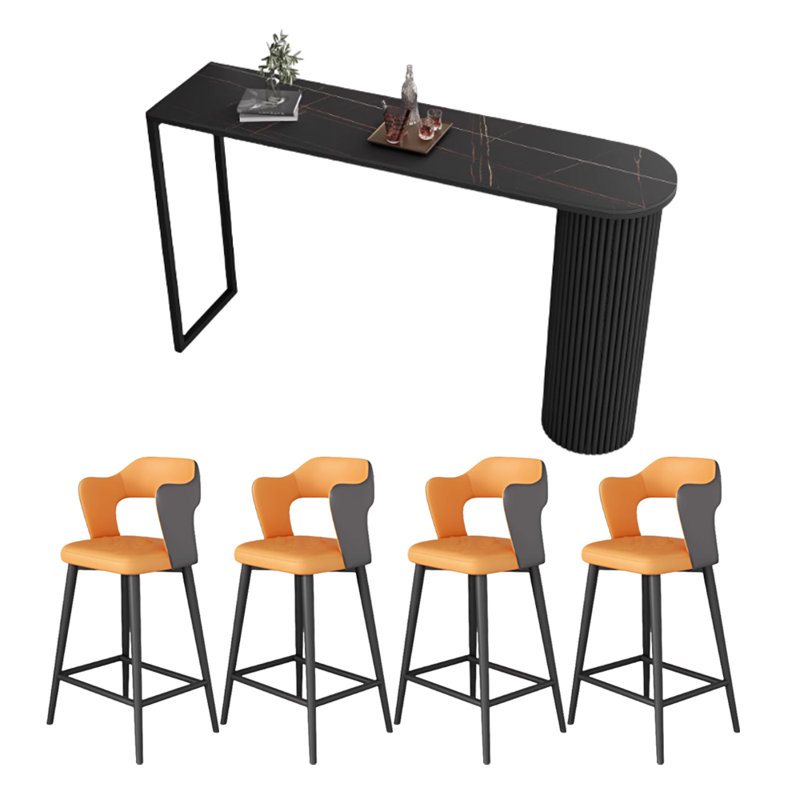 Kroeker, H 41,3 po x L 62,9 po x l 15,7 po, Noir, Orange