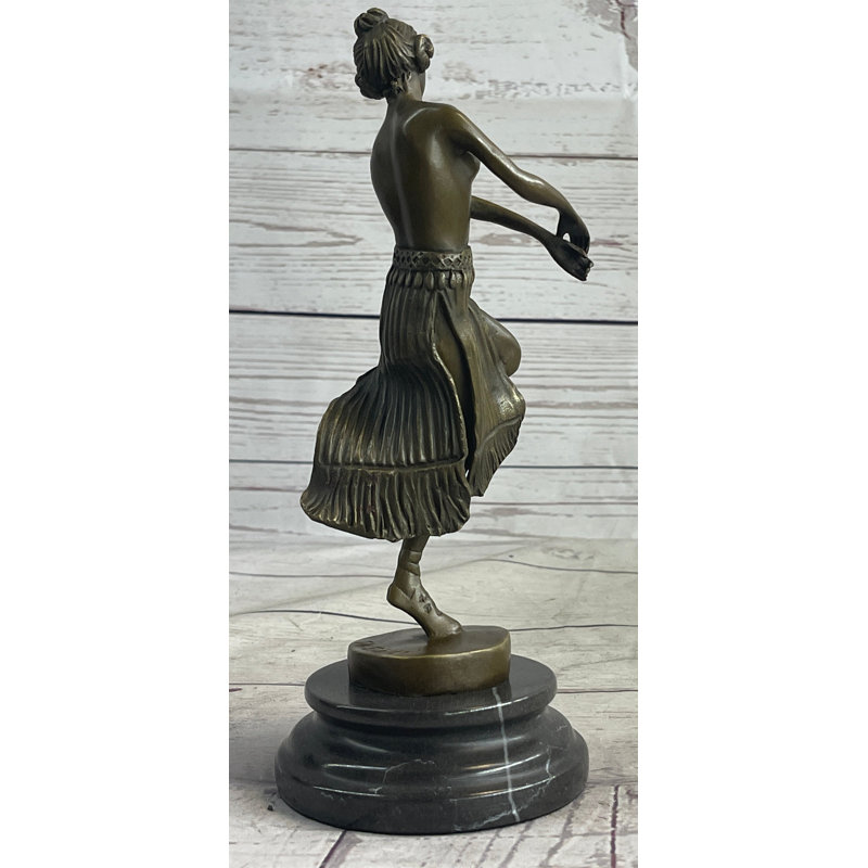 Figurine de danseuse de hula topless