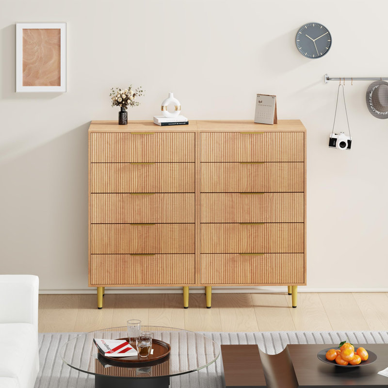 Fluted 5 Drawer Dresser for Bedroom, Wooden Chest with Metal Handles for Living Room or Hallway Storage, Brown