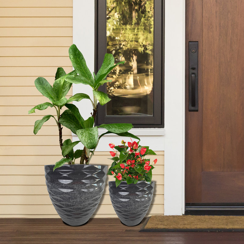 Shamell Pot Planter, Gray
