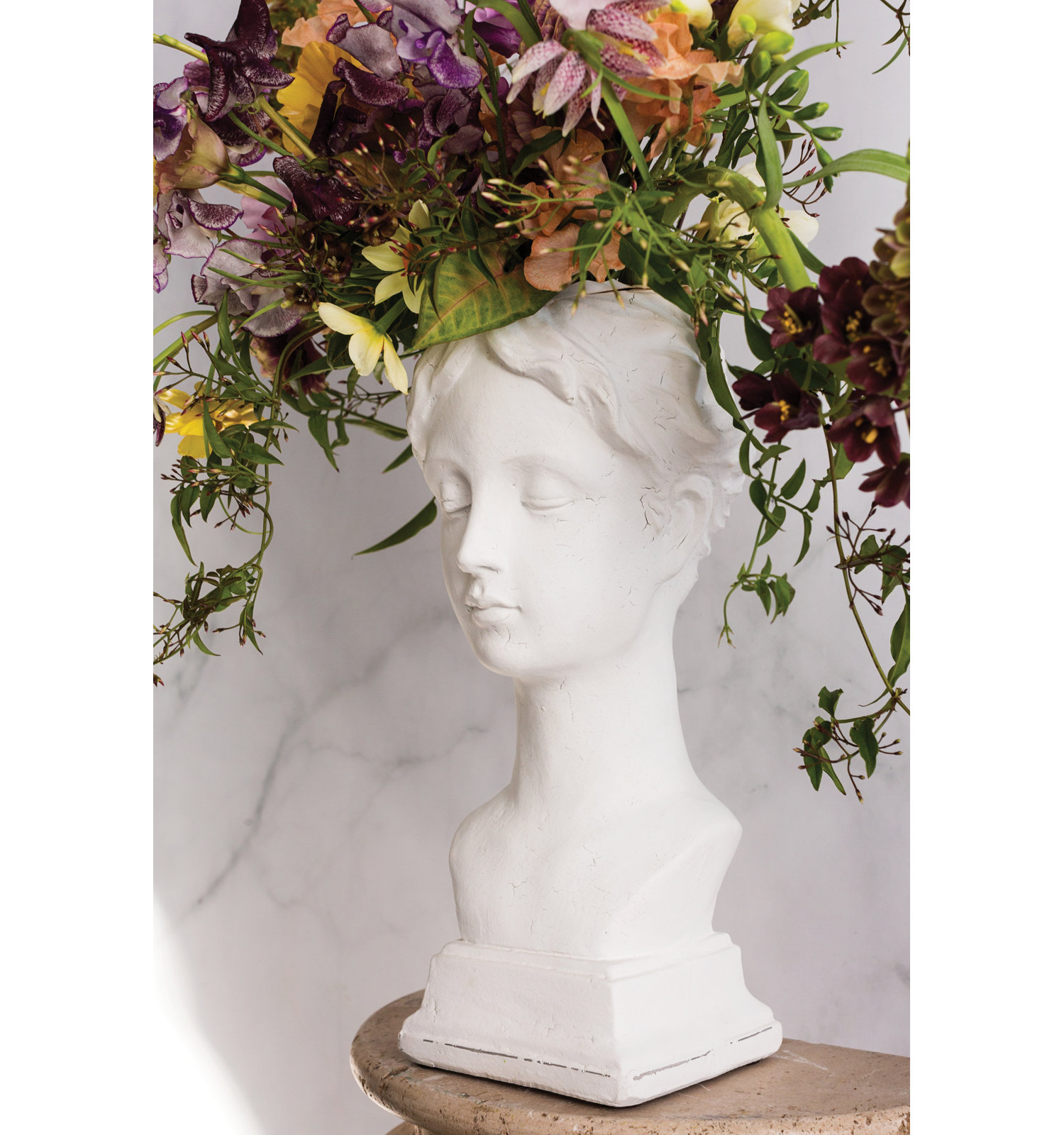 Asner 14'' Handmade Concrete Table Vase