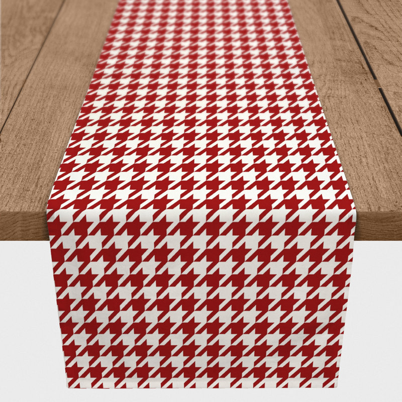 Chemin de table en losanges pointillé Nalston, 90 po x 16 po, Rouge, Pied-de-poule