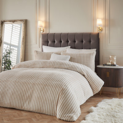 Alpine Polyester Striped Duvet Cover Set with Pillowcases