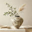 Vase de table beige en céramique Wabi-Sabi