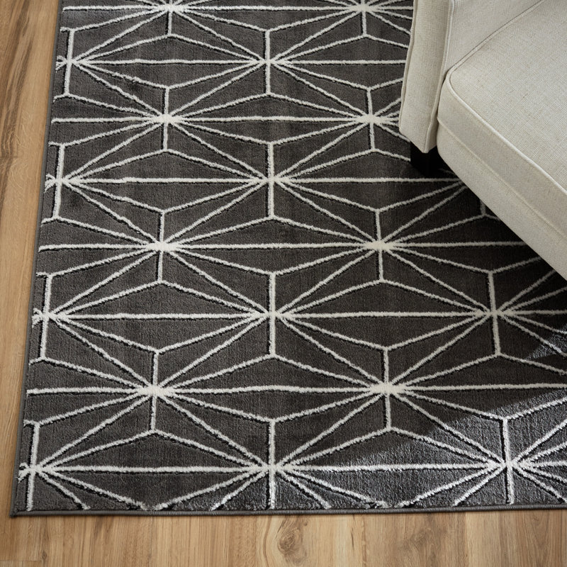 Margery Geometric Indoor Rug, Rectangle 3'11" x 5'3"