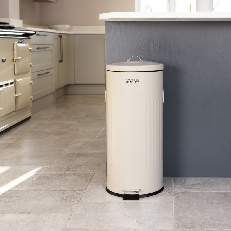 Retro Steel Step On Kitchen Trash Can - 30L, Cream