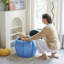 Repose-pieds rembourré avec tabouret de coiffeuse en velours pour le salon-383603951