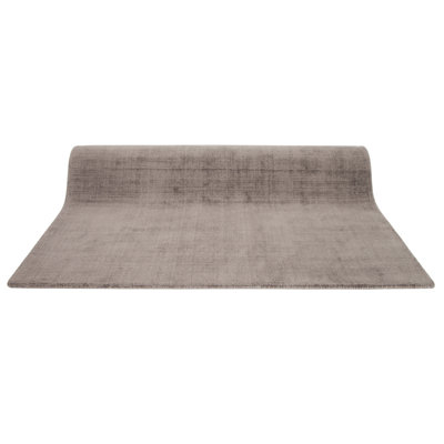 Aero Solid Colour Hand Woven Area Rug
