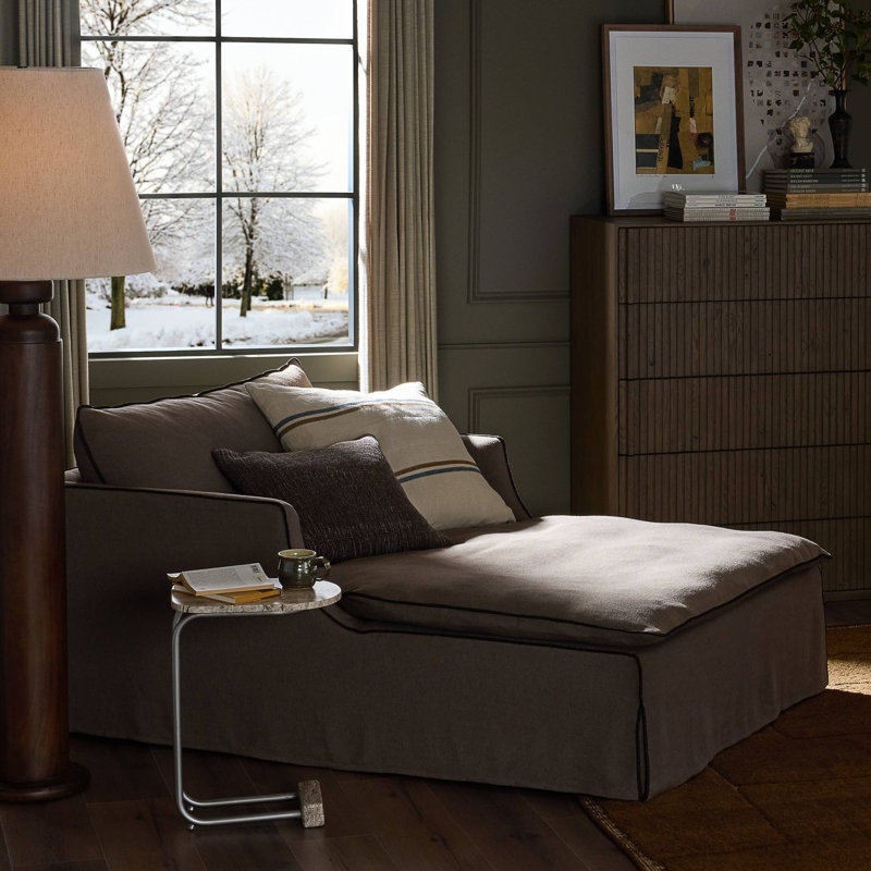Yates Chaise-Savoy Coffee