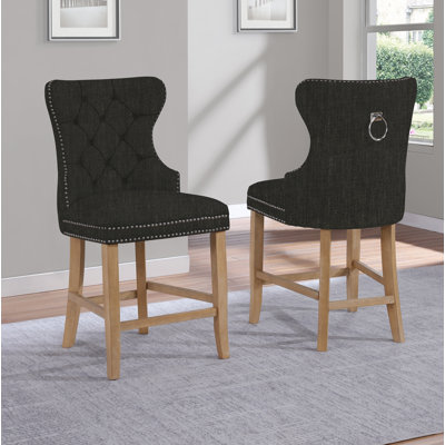 Chaise d’appoint rembourrée en lin touffeté à oreilles Wilmar