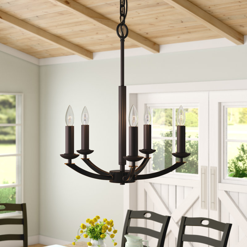 Lustre classique / traditionnel à 5 lumières de style bougie Anihya, Bronze