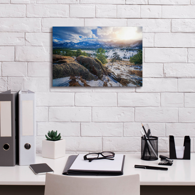 «Across The Valley» par Rick Berk, art mural sur toile, H 12 po x l 18 po x P 0,75 po