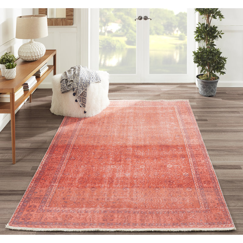 Tapis oriental corail Montmorency, Rectangle 5 pi 6 po x 8 pi 6 po