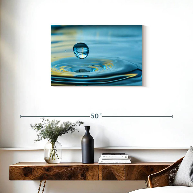 Alvord Water Droplet Splash, 20" H x 30" W