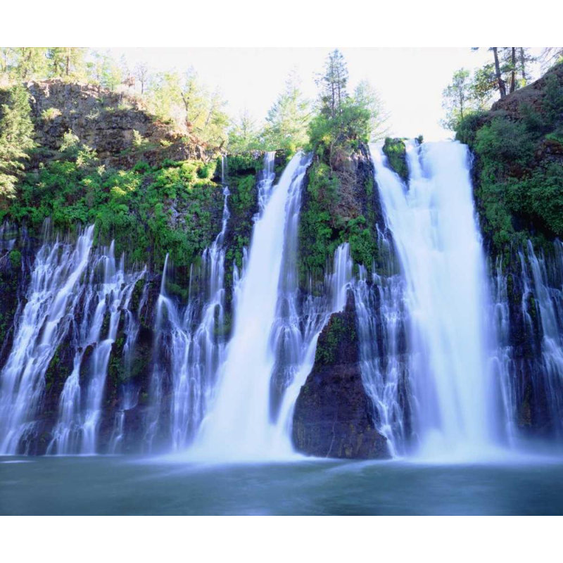 Art sur toile par Talbot Frank, Christopher Gallery: California, McArthur, Burney Falls, Burney Falls, H 36 po x l 42 po