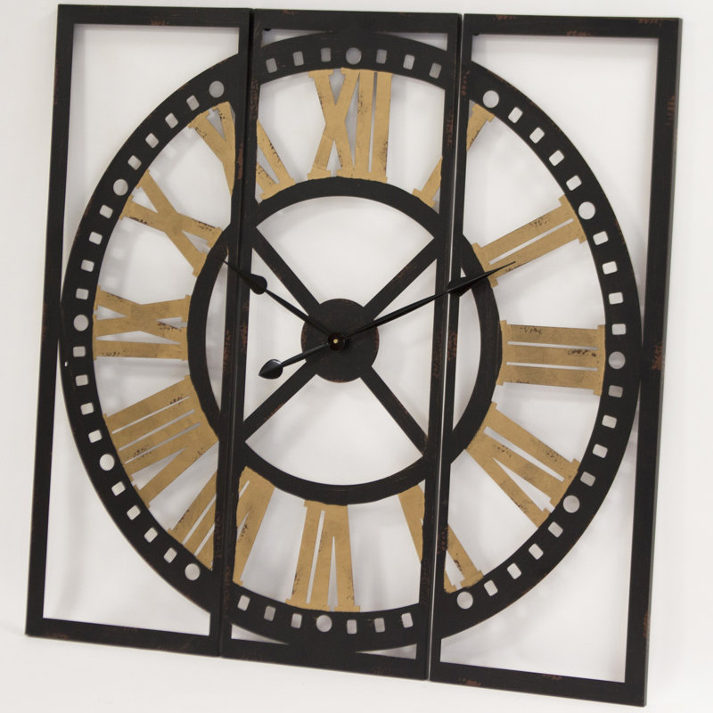 Aguasvivas Metal Wall Clock
