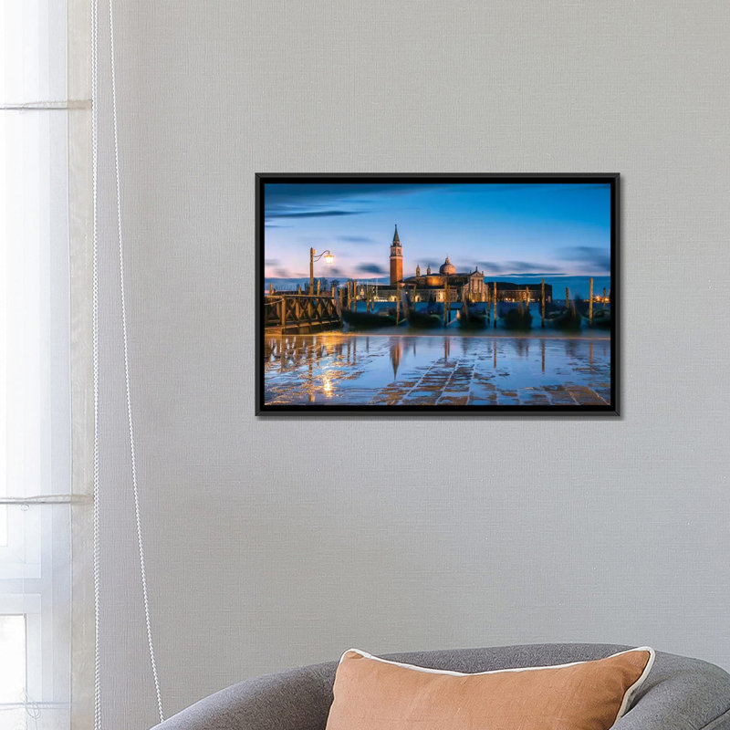« blue venice » par matteo colombo, impression sur toile, H 8 po x l 12 po x P 0,75 po, Pas de tapis, Toile tendue