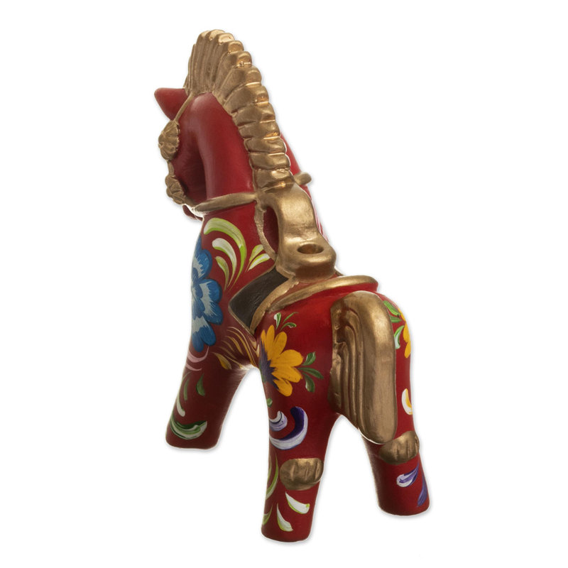 Figurines & Sculptures