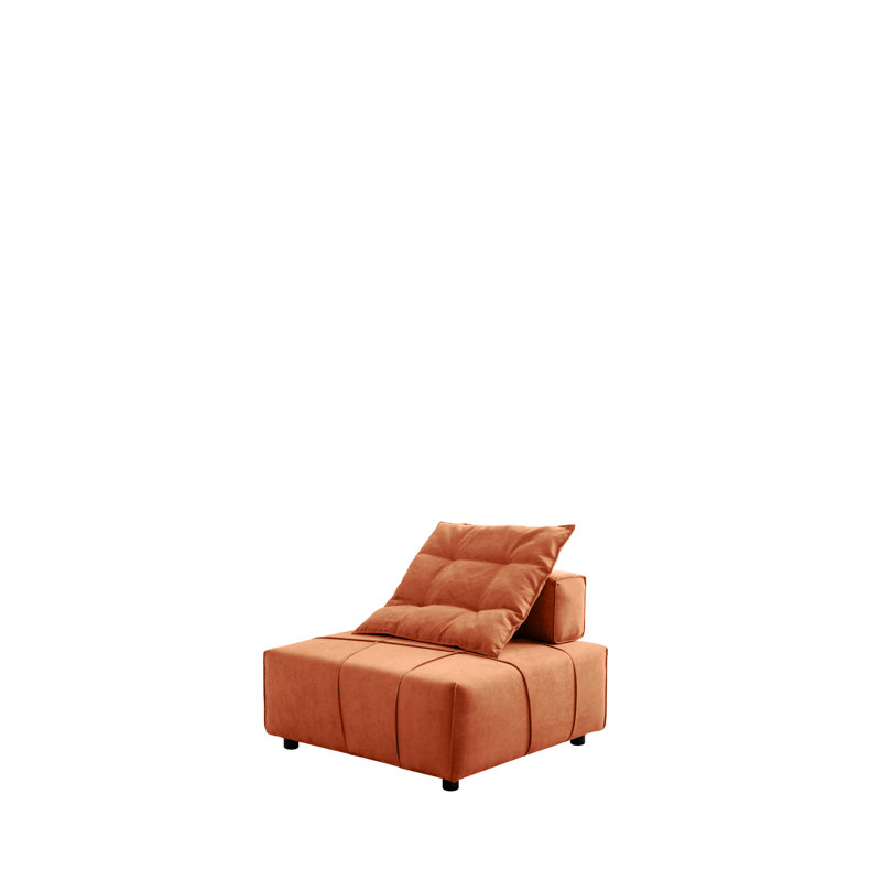 Fauteuil sans accoudoirs avec coussin de dossier amovible. Conception moderne et irrégulière pour plus de confort. Dossier ludique. Surface en suède lisse. Arrangements de sièges personnalisables. Rembourrage en mousse haute densité. Couleur. Profondeur de 33,1 po