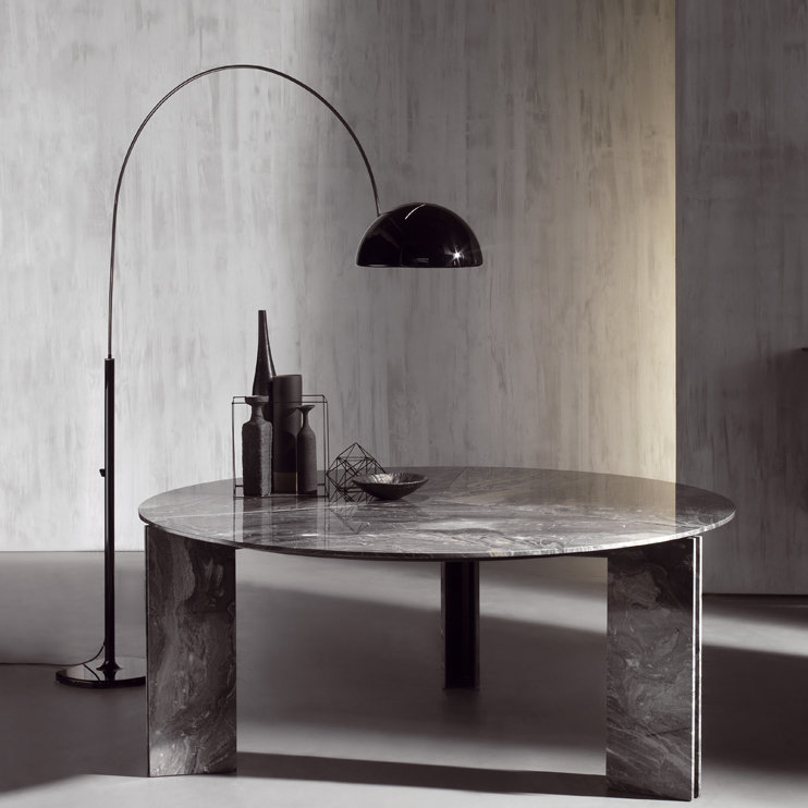 Coupé 94.4'' Floor Lamp, Black
