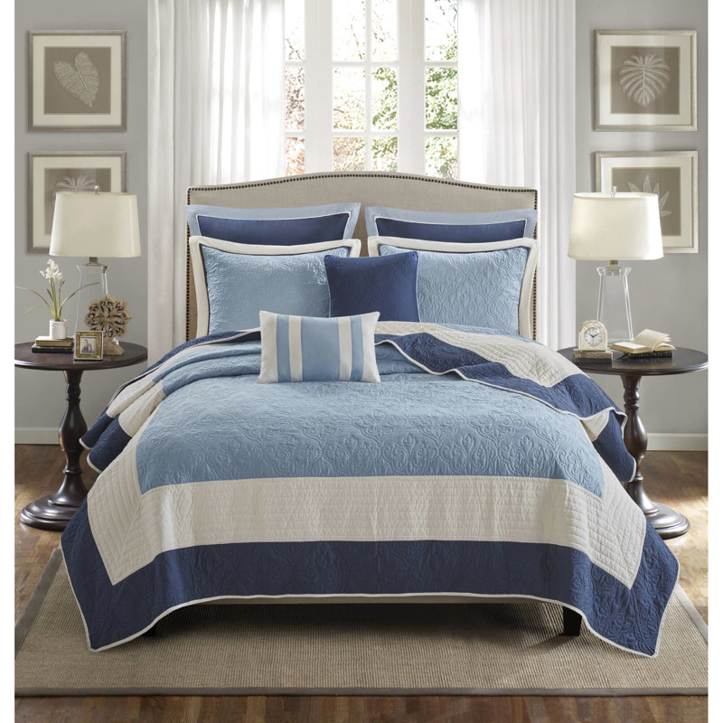 Courtepointe 7 pièces pour lit double / grand avec taies décoratives européennes et coussins - bleu marine, design traditionnel, matelassage en microfibre
