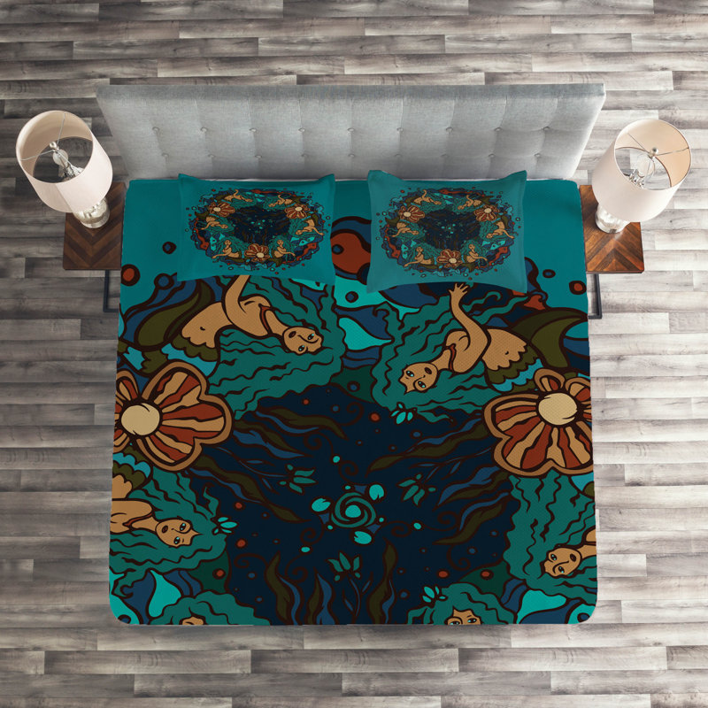 Coverlet, King Bedspread + 2 Shams