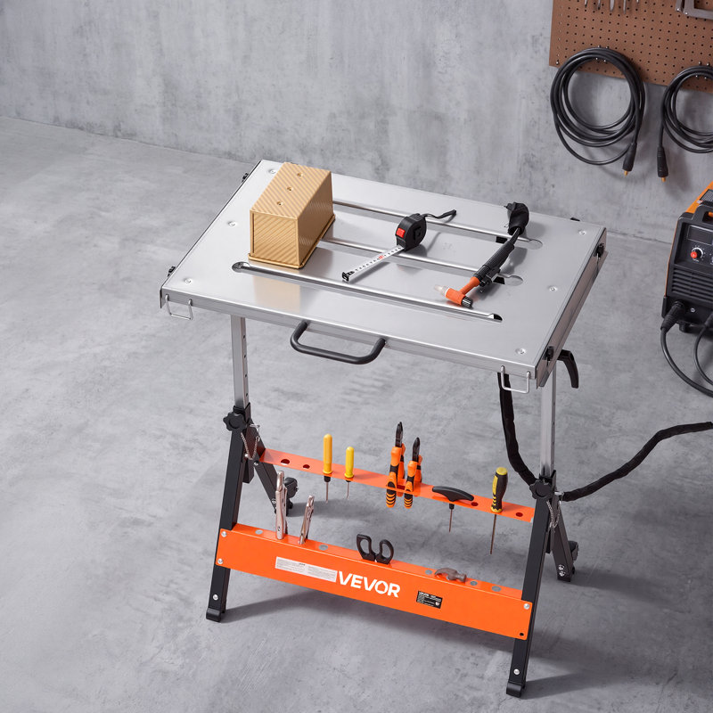 Table de soudage pliable 76 x 51 cm, établi de soudage, capacité de 181 kg, table de travail réglable en hauteur sur 5 niveaux avec 3 angles d'inclinaison et 3 emplacements pour outils, plateforme en acier robuste pour le soudage et la réparation d'assemblages.