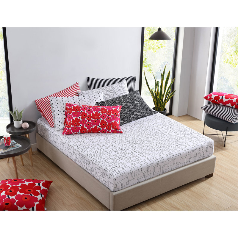 Marimekko Red Floral Cotton Percale Full Sheet Set