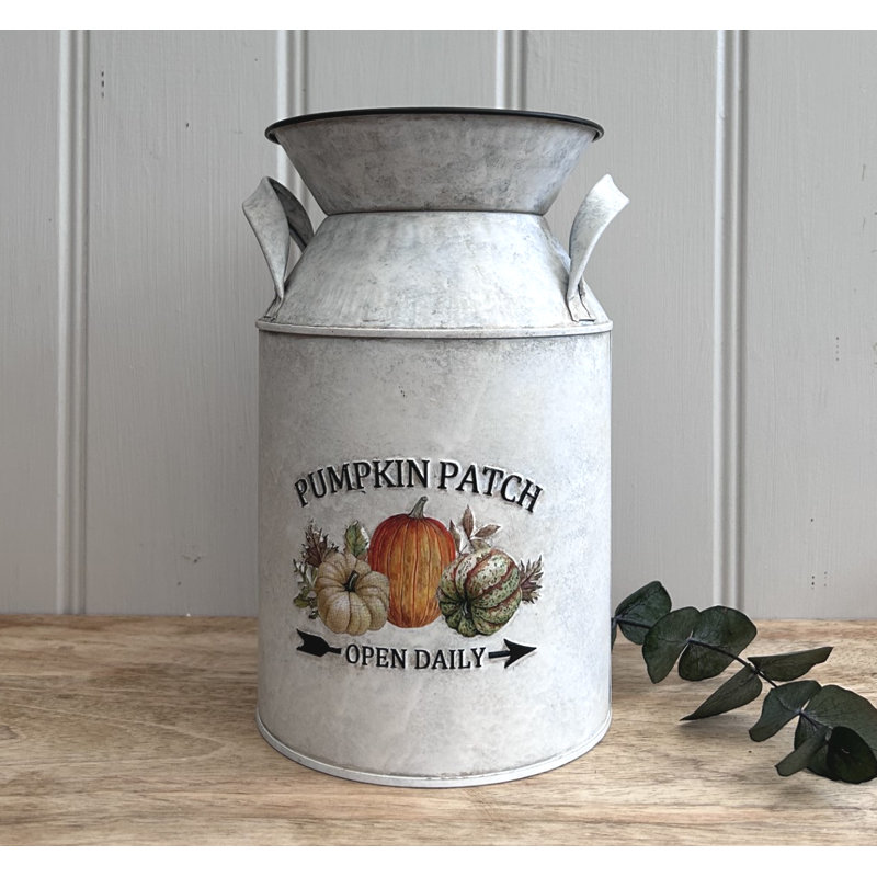 Warran Metal Statue Planter