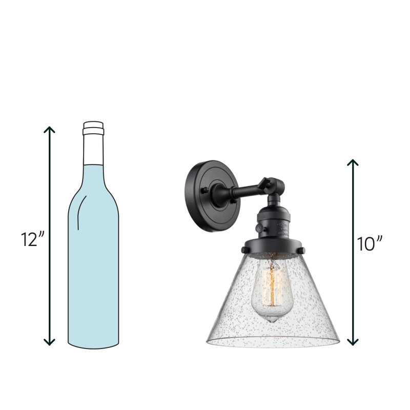 Applique murale 1 lumière Cone, Ampoule à DEL rétro de 3,5 W, Boîtier blanc mat, Laiton antique noir