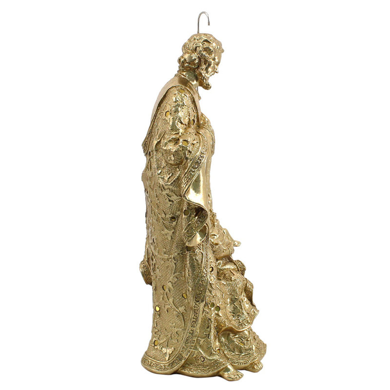 Christmas Figurines & Collectibles