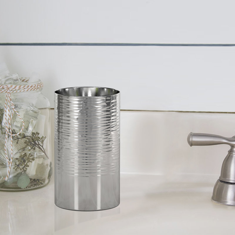 Metropolitan Bathroom Accessory