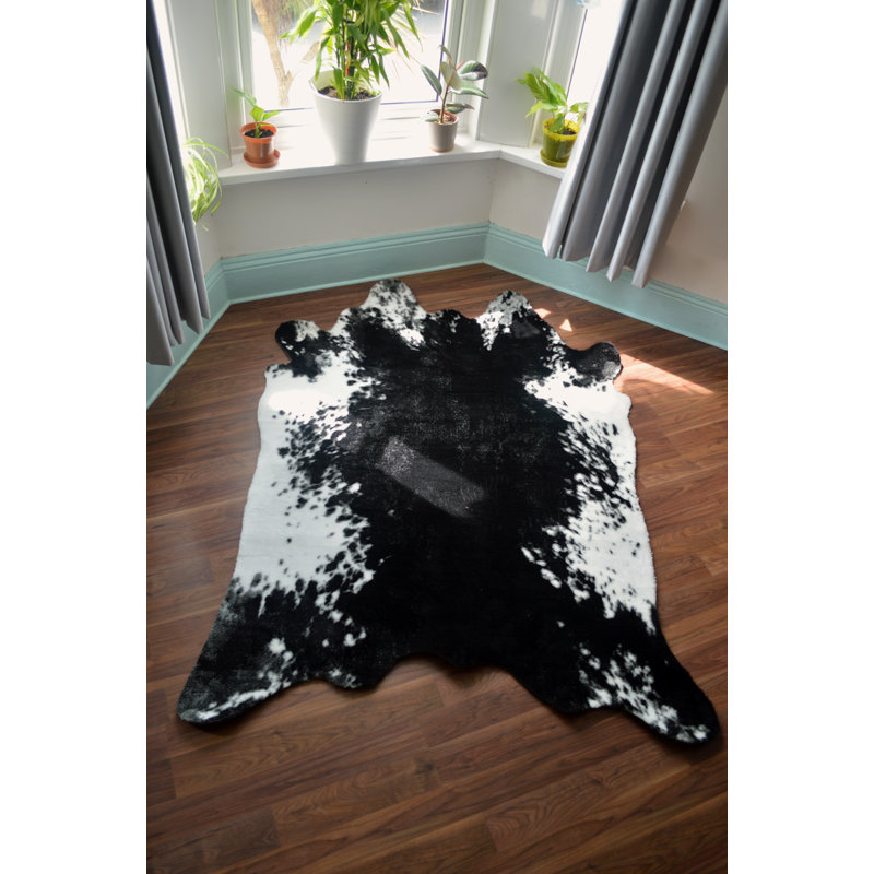 Between Novelty 150 cm x 200 cm Animal Print Area Rug