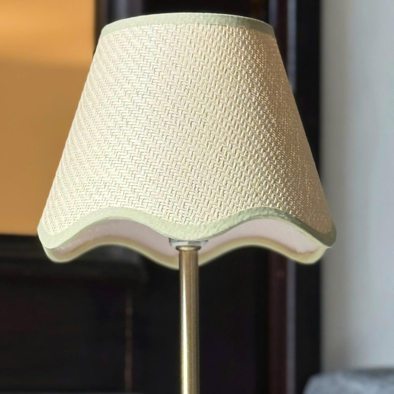 Lampe de table à DEL sans fil avec gradateur, pile rechargeable intégrée, 3 niveaux de luminosité, lampe de table de patio, lampe de chevet, éclairage ambiant pour restaurant Demetrish