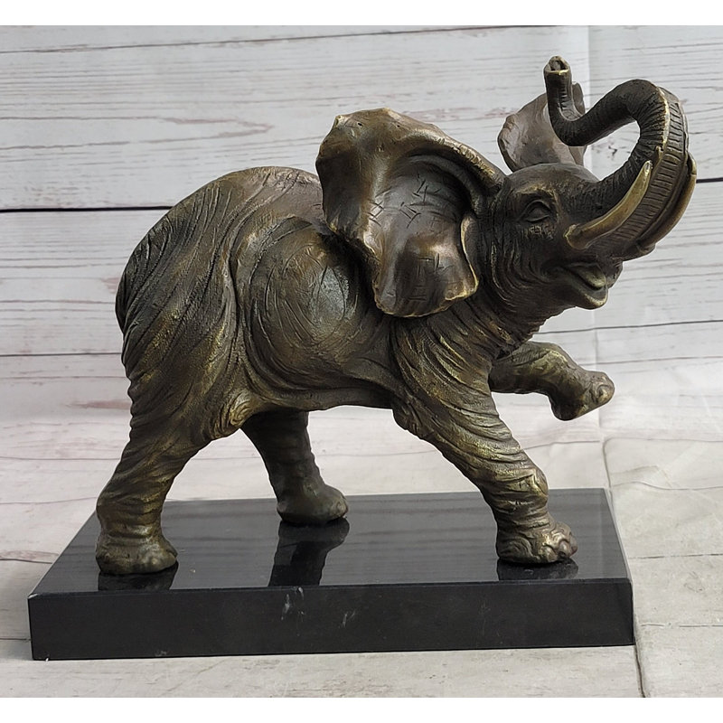 Sculpture éléphant d'Afrique signée Art Deco par Bugatti Hot Cast