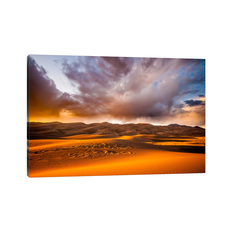 Expanding Motion by Dan Ballard - Wrapped Canvas Print, 152.5 cm H x 101.5 cm W