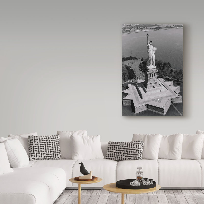 «Statue of Liberty» Avisha, reproduction de photo sur toile tendue, H 47 po x l 30 po
