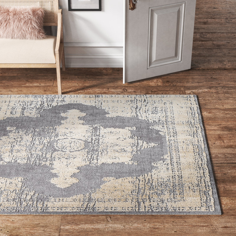 Alexander Oriental Indoor Rug, Runner 2'7" x 7'6"