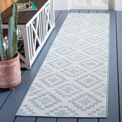 Martha Stewart Indoor Outdoor Performance Machine Washable Geometric Indoor/Outdoor Area Rug
