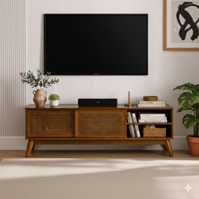 Meuble télé 59 po en rotin de style Mid-Century moderne pour téléviseur de 65 po, meuble audio-vidéo, console multimédia pour le salon ou la salle multimédia, avec pieds en bois massif et portes d'armoire en rotin en bois clair