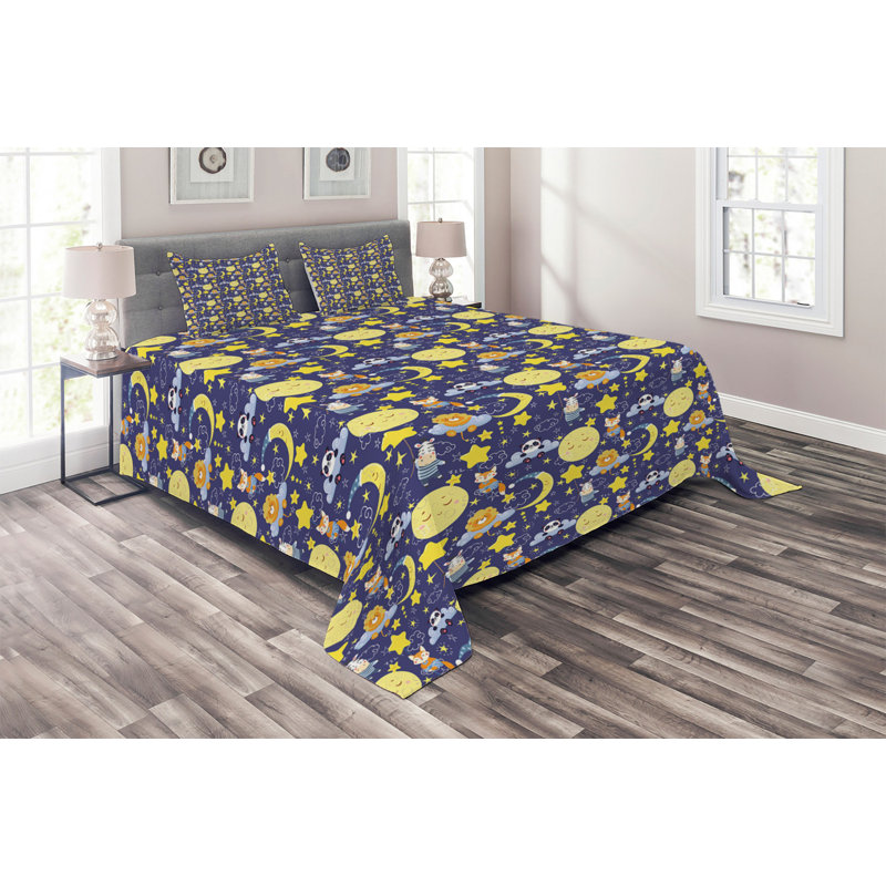 Childish Coverlet, King Bedspread + 2 Shams