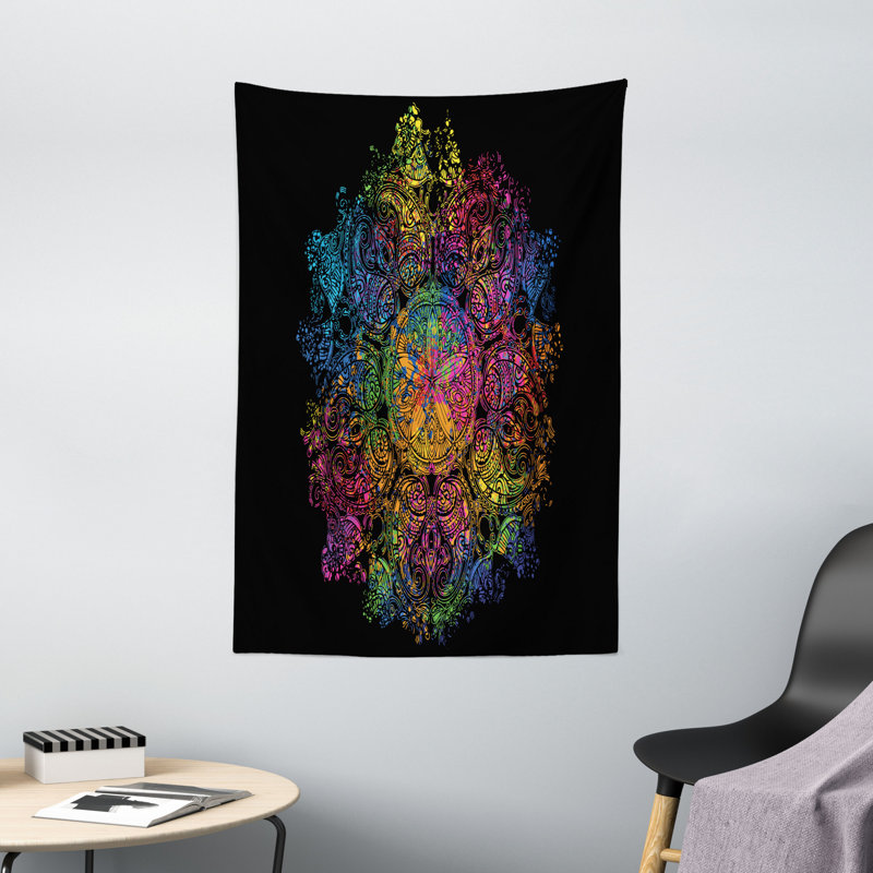 Tapisserie en polyester psychédélique, H 60 po x l 40 po