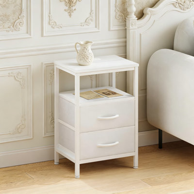 Table de chevet avec station de charge - Table de chevet avec ports USB intégrés, prises de courant de type C et CA, 2 tiroirs en tissu et tablette ouverte, structure en acier compacte pour la chambre à coucher