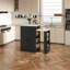 Console d'îlot extensible, avec tiroirs, armoire à deux portes et tablettes ouvertes, sert de table de salle à manger, de bar à déjeuner temporaire et de salon de thé l'après-midi-749249091-749249089